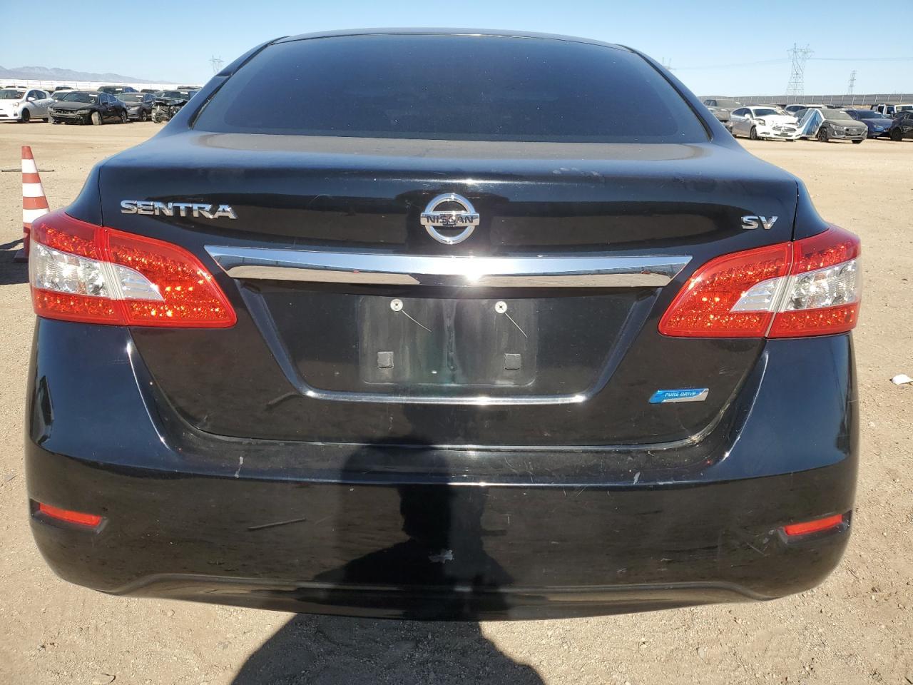 2014 Nissan Sentra S - Фото 6