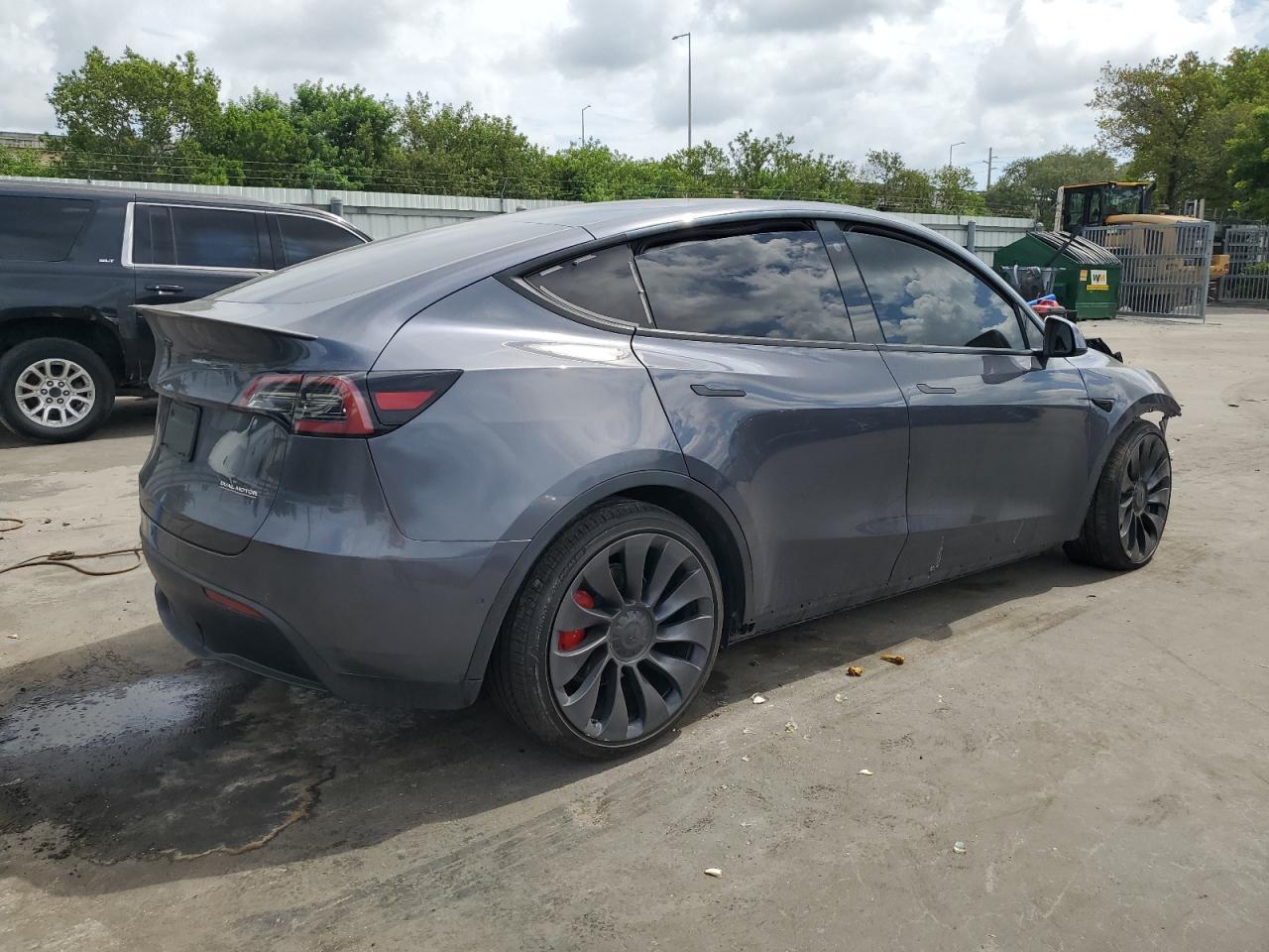 2022 Tesla Model Y - Фото 5