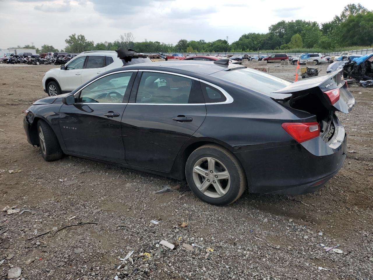 2019 Chevrolet Malibu Ls - Фото 2