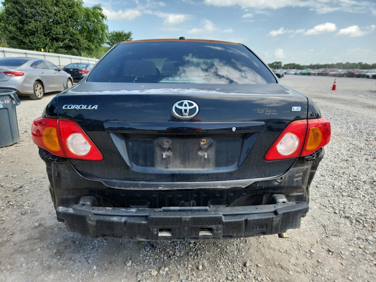 2010 Toyota Corolla Le - Image 6