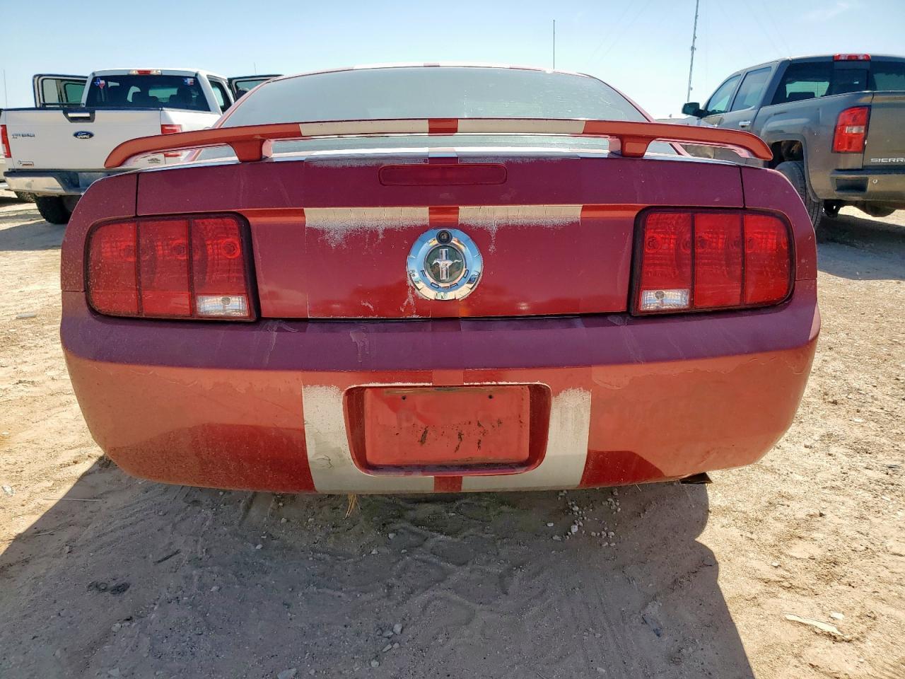 2005 Ford Mustang - Фото 6