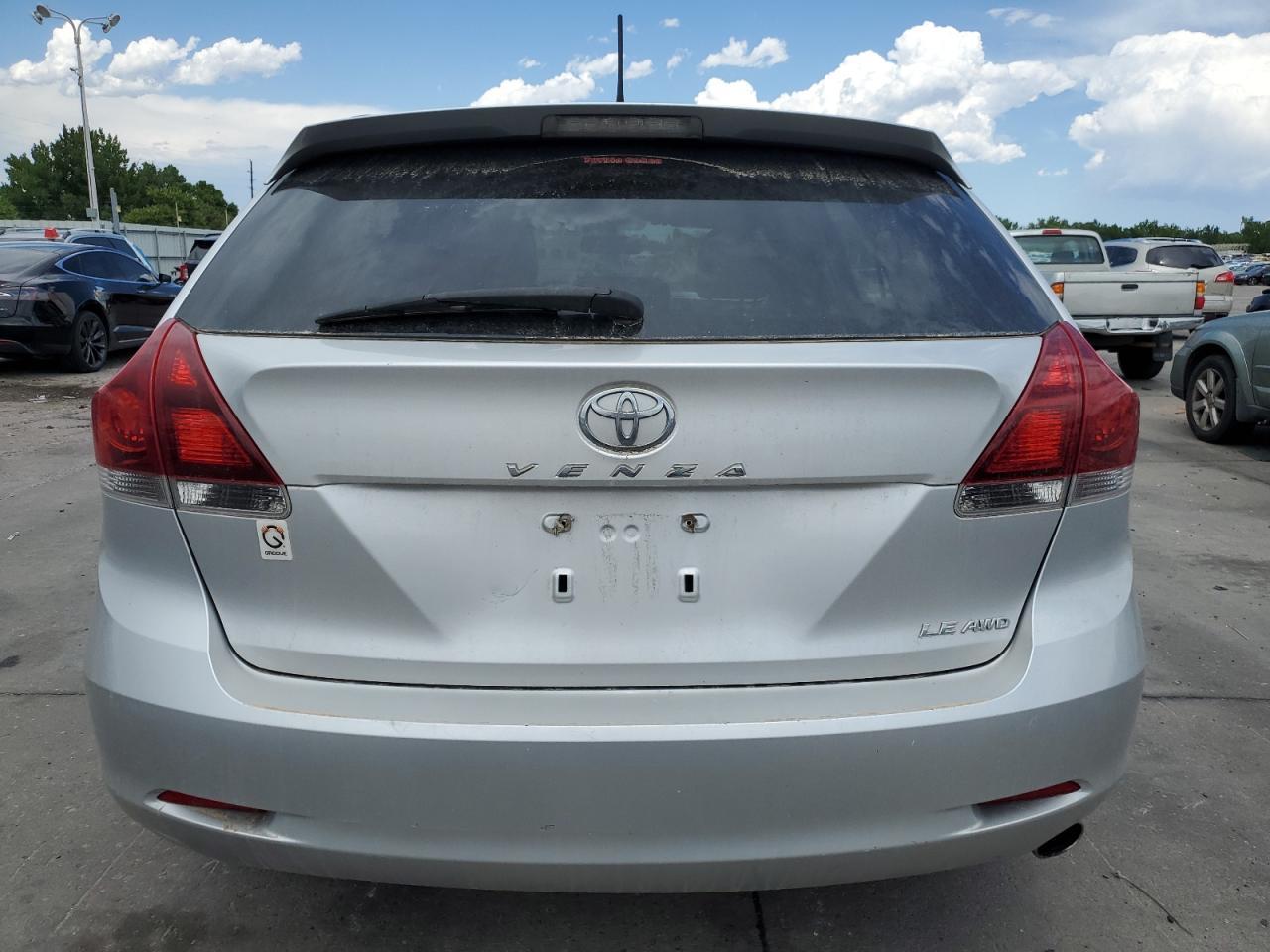 2013 Toyota Venza Le - Image 6