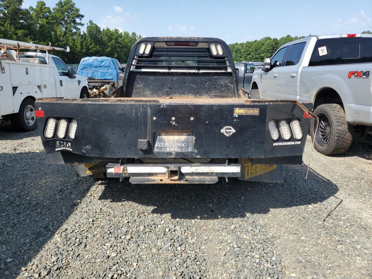 2023 Chevrolet Silverado C3500 - Фото 6