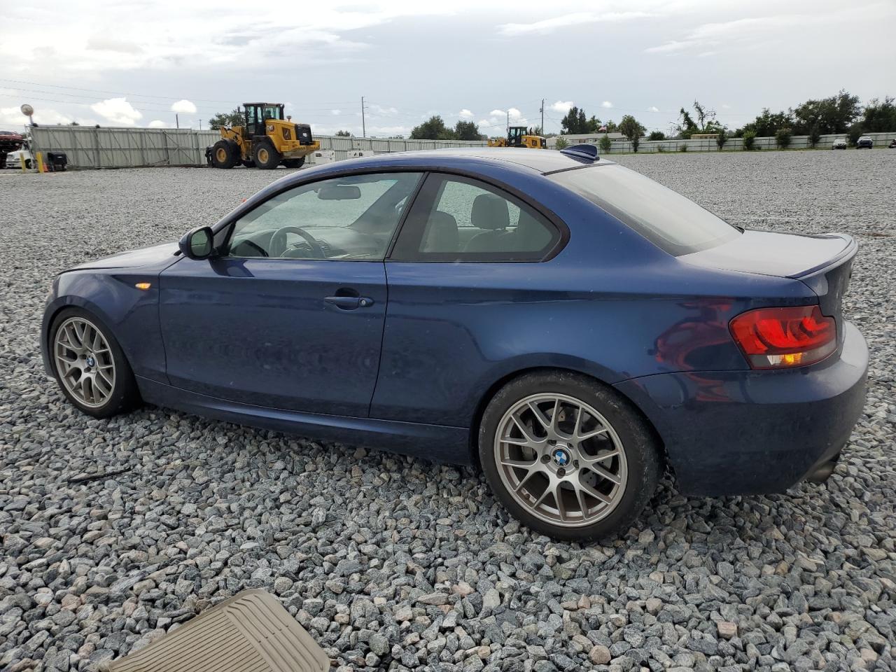 2011 BMW 135 I - Фото 2