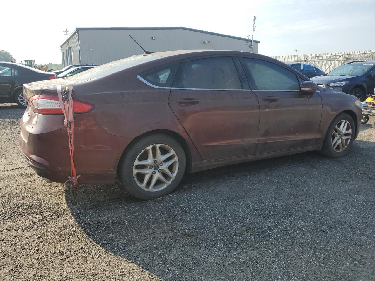 2016 Ford Fusion Se - Фото 3