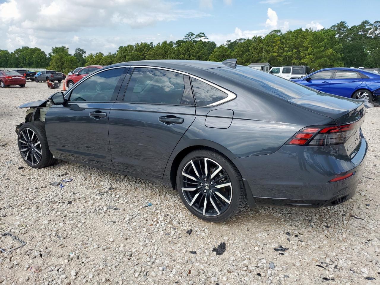 2024 Honda Accord Touring Hybrid - Фото 2