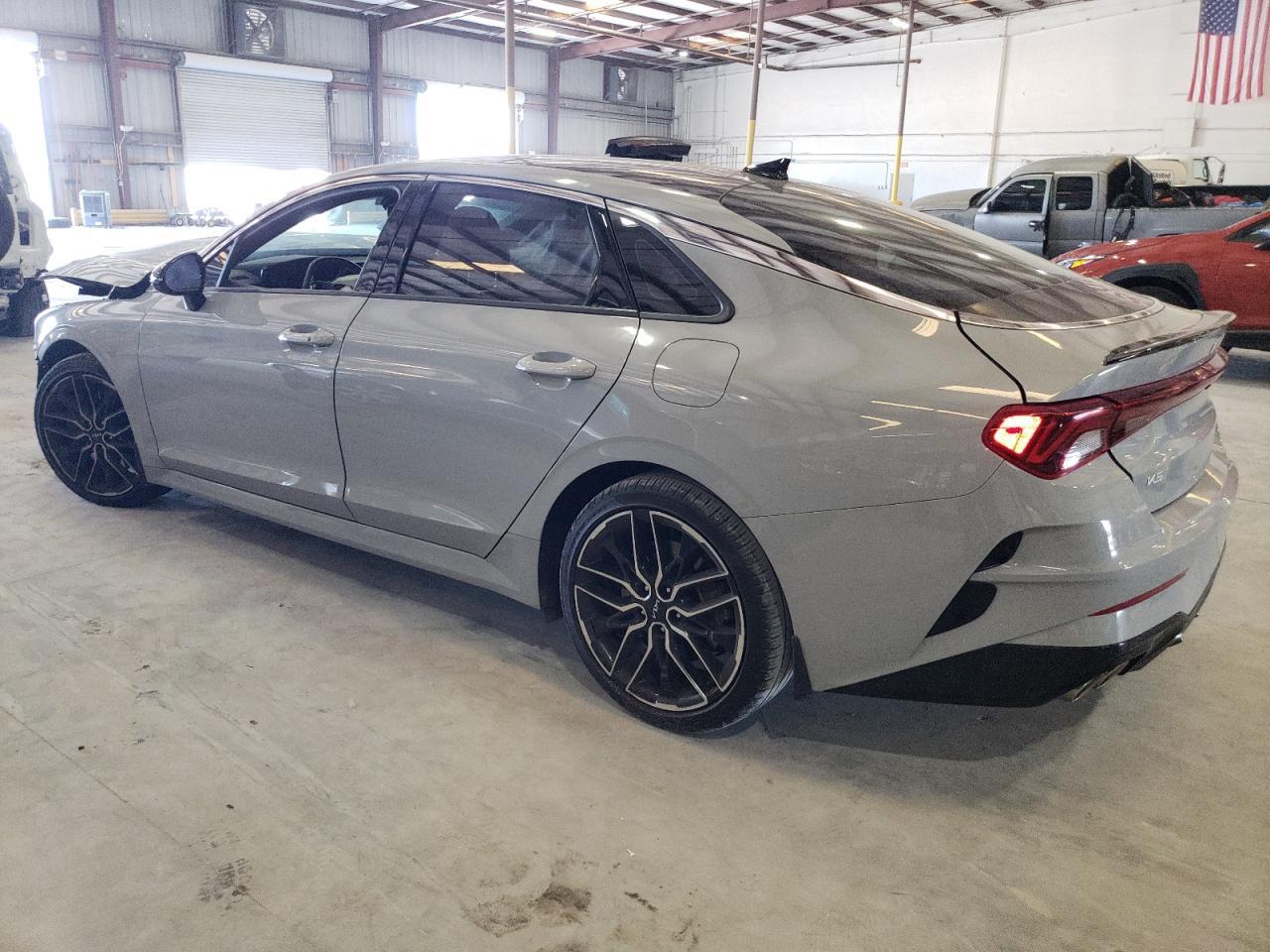 2024 Kia K5 Gt - Фото 2