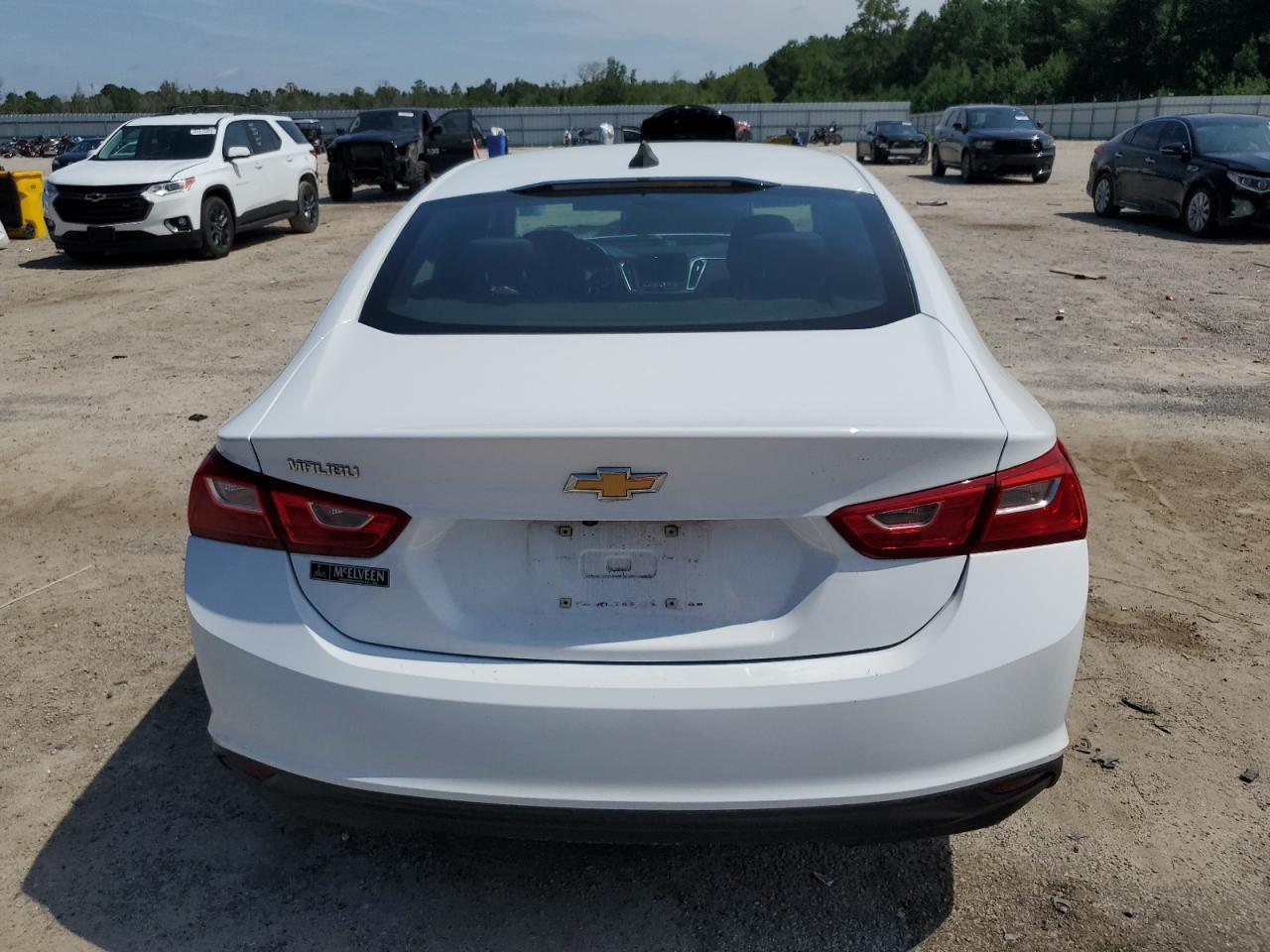 2019 Chevrolet Malibu Ls - Image 6