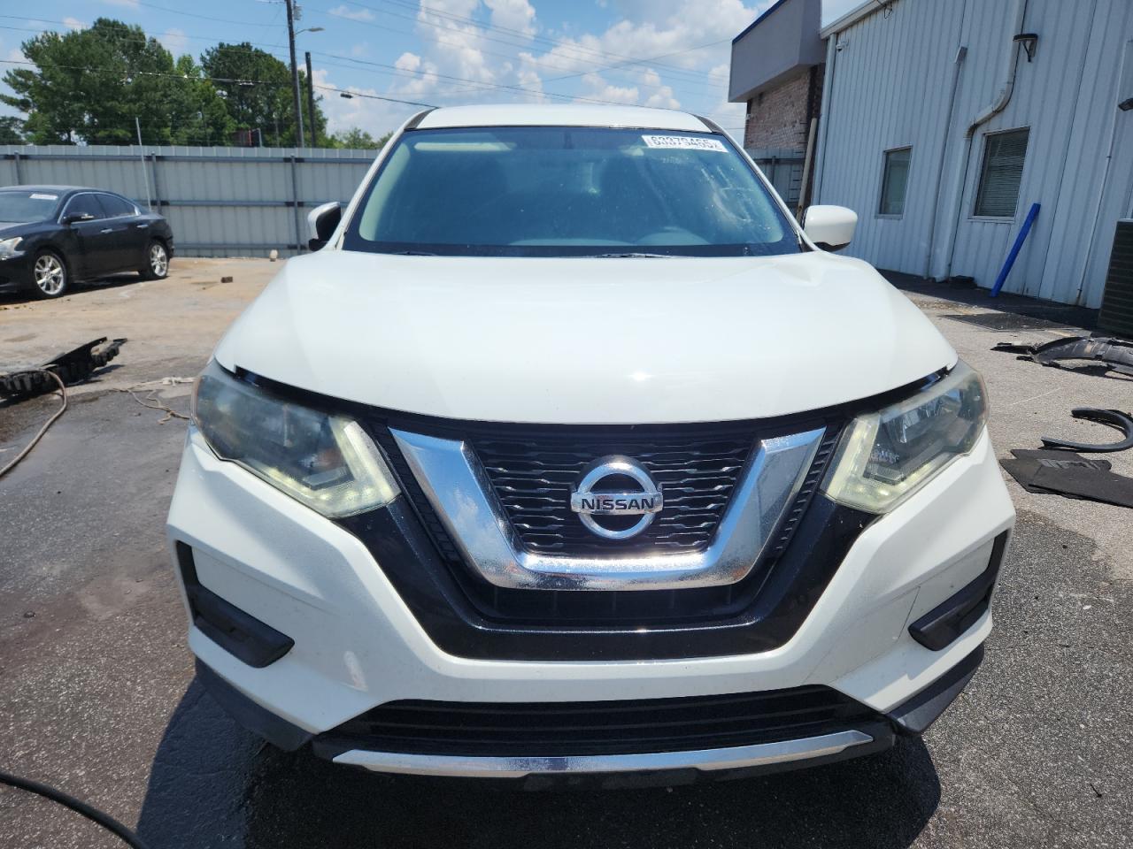 2017 Nissan Rogue S - Image 5