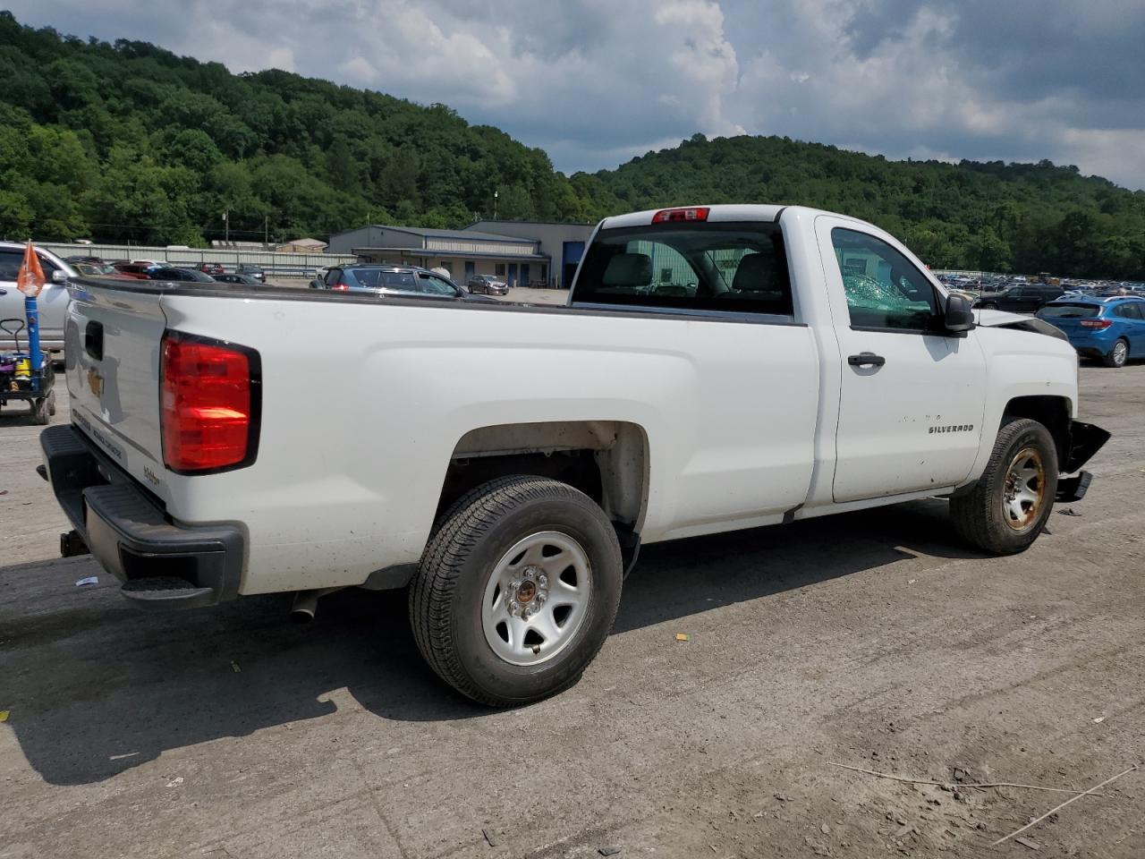 2018 Chevrolet Silverado C1500 - Image 3