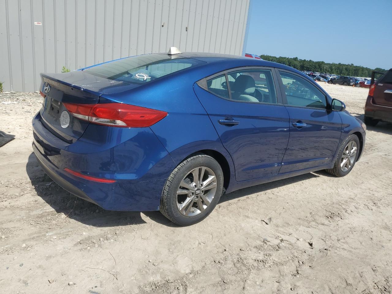 2017 Hyundai Elantra Se - Image 3