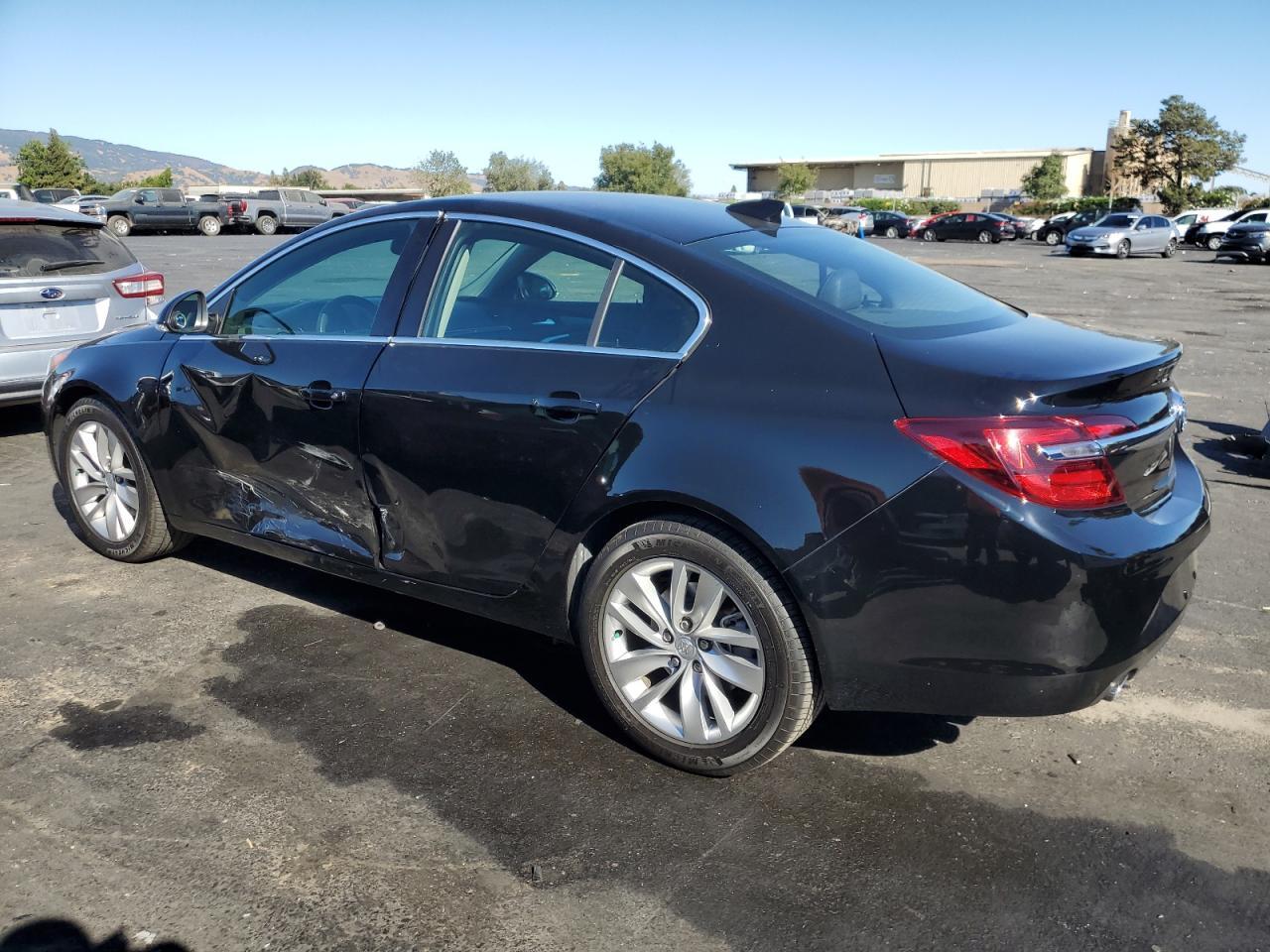 2015 Buick Regal - Фото 2