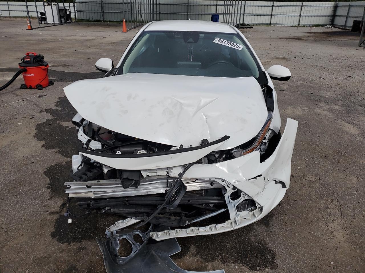 2022 Toyota Corolla Le - Image 5