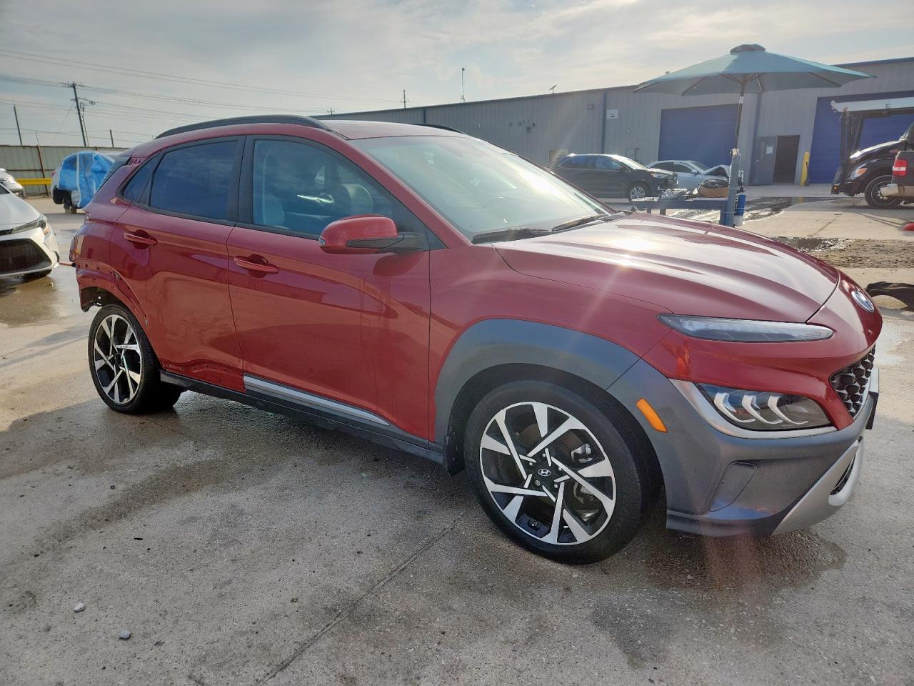 2022 Hyundai Kona Limited - Image 4