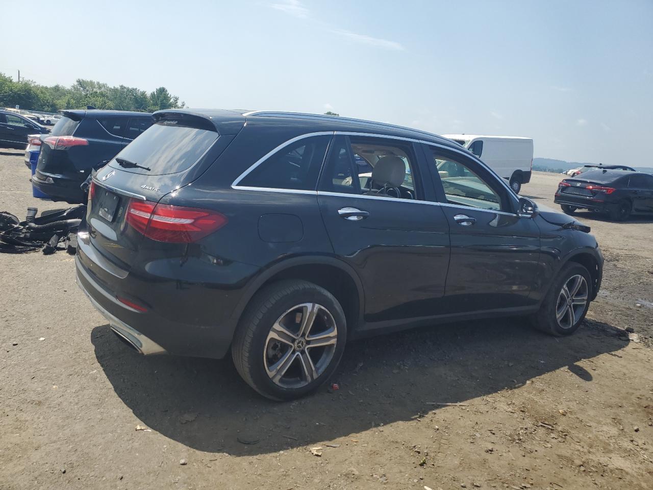2019 Mercedes-Benz Glc 300 4Matic - Фото 3
