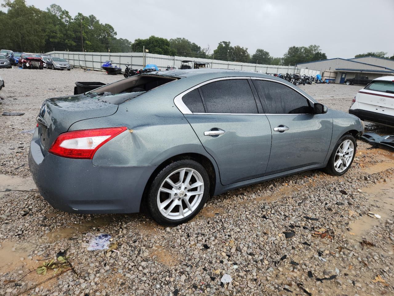 2009 Nissan Maxima S - Фото 3