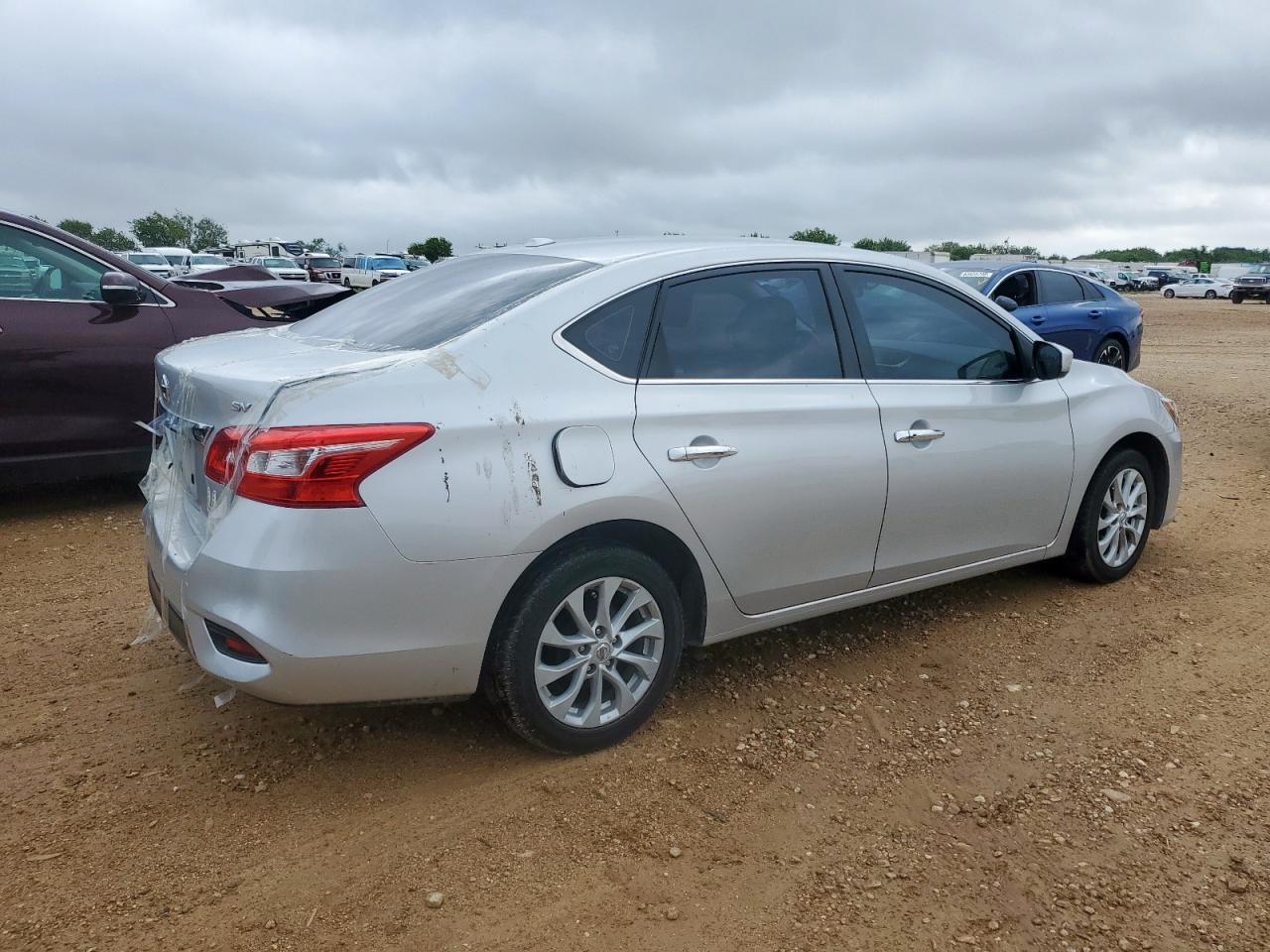 2018 Nissan Sentra S - Фото 3