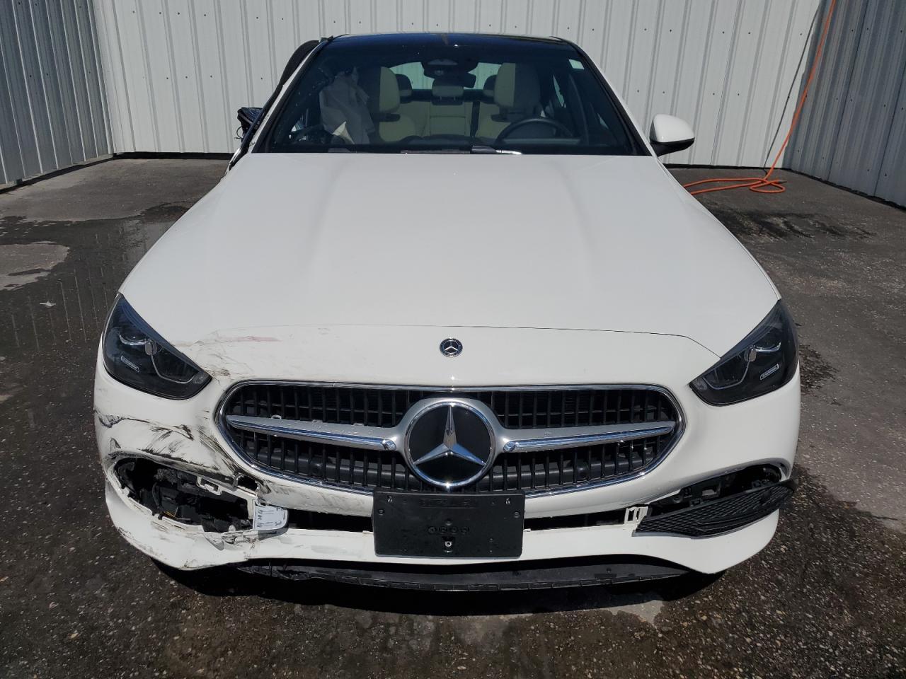 2025 Mercedes-Benz C 300 - Фото 5