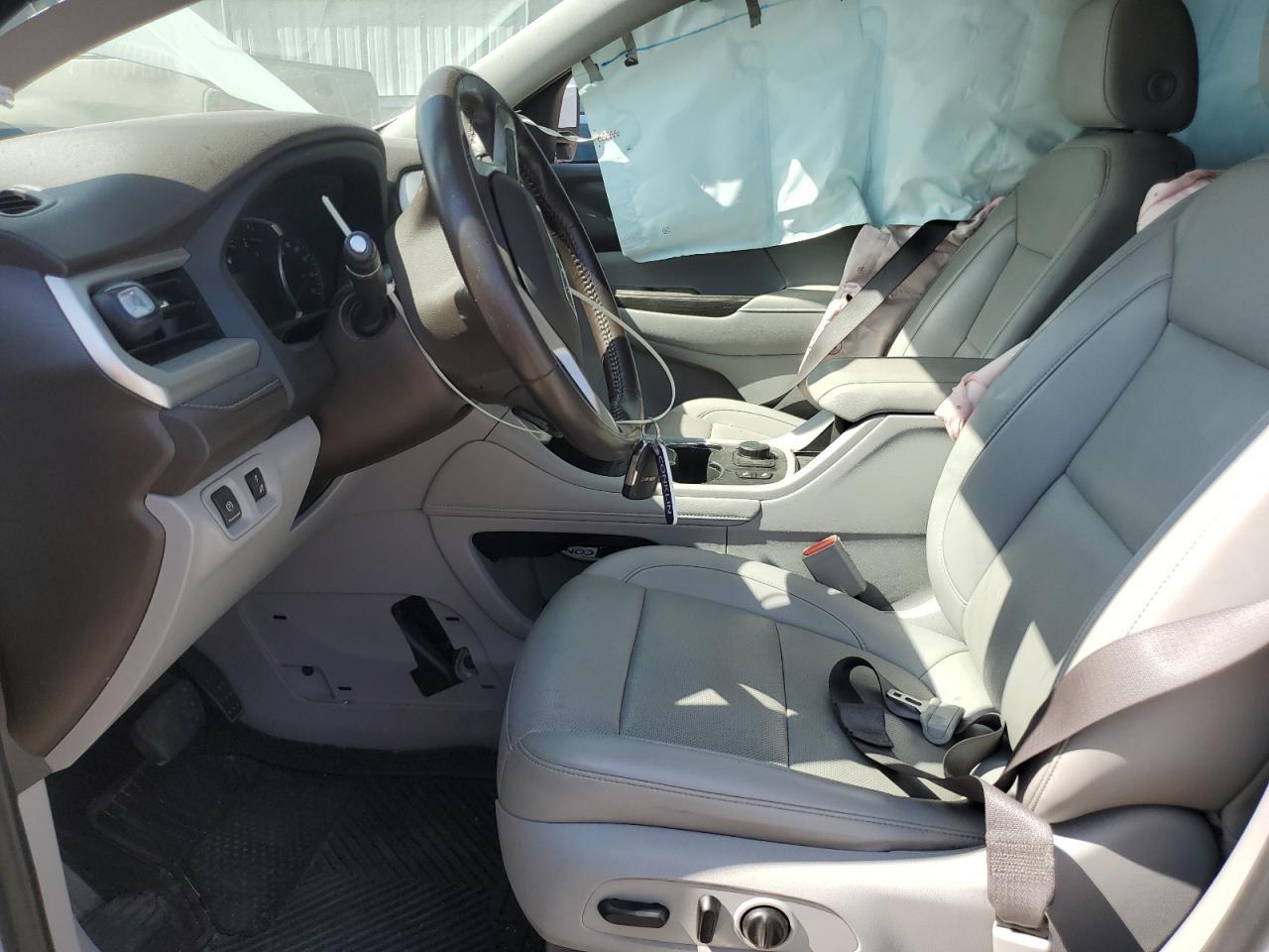 2021 GMC Acadia Slt - Image 7