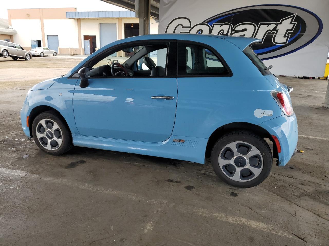 2015 Fiat 500 Electric - Фото 2