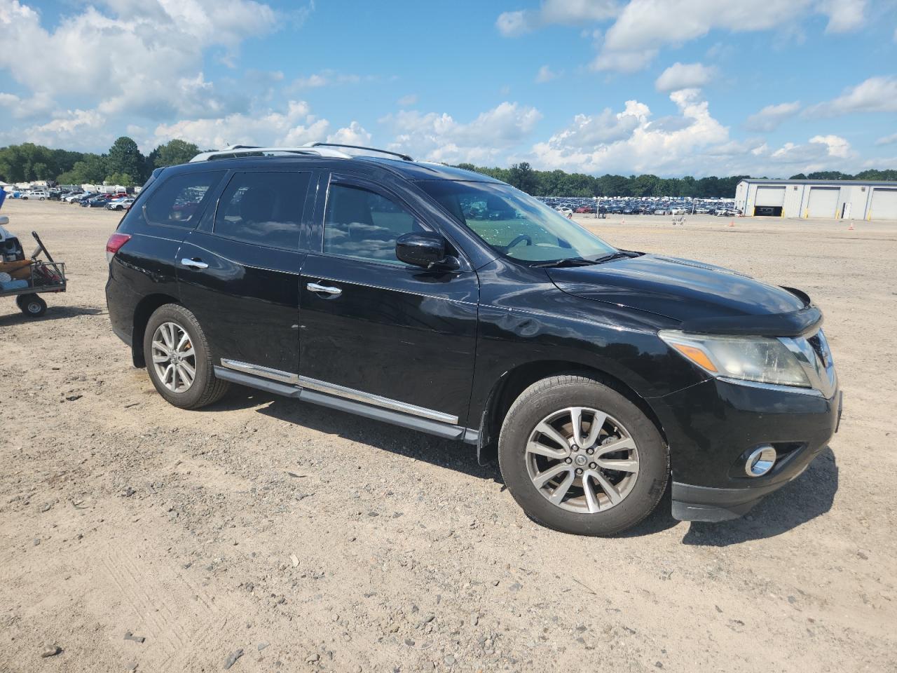 2014 Nissan Pathfinder S - Фото 4