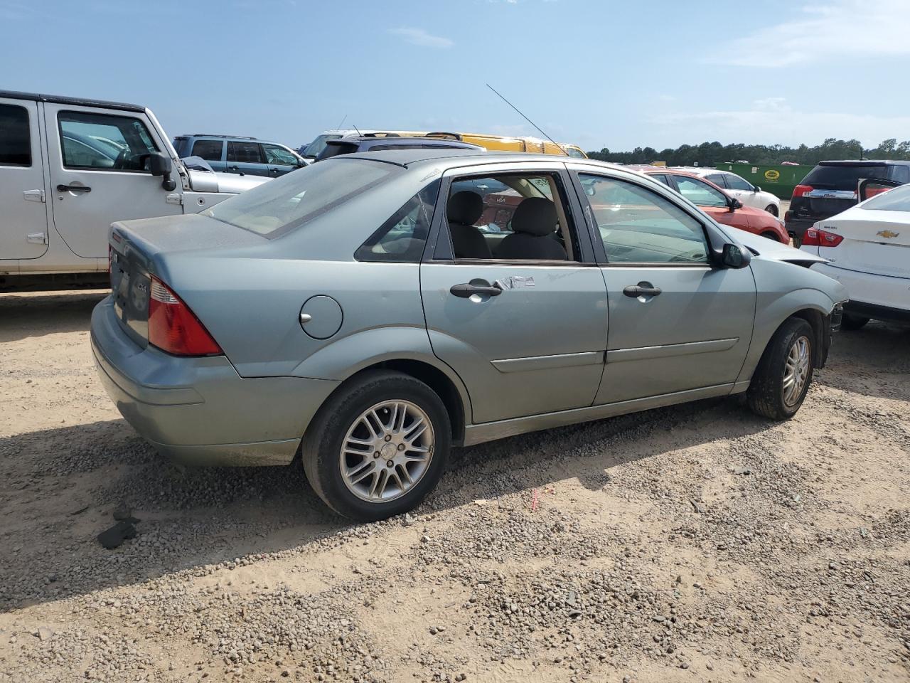 2005 Ford Focus Zx4 - Фото 3