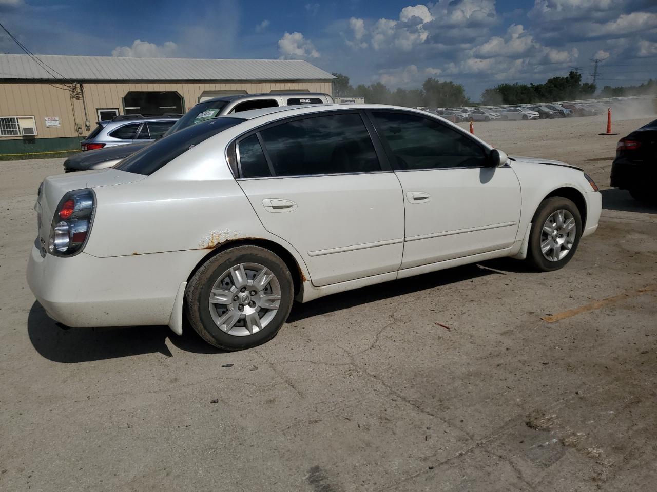 2006 Nissan Altima S - Image 3