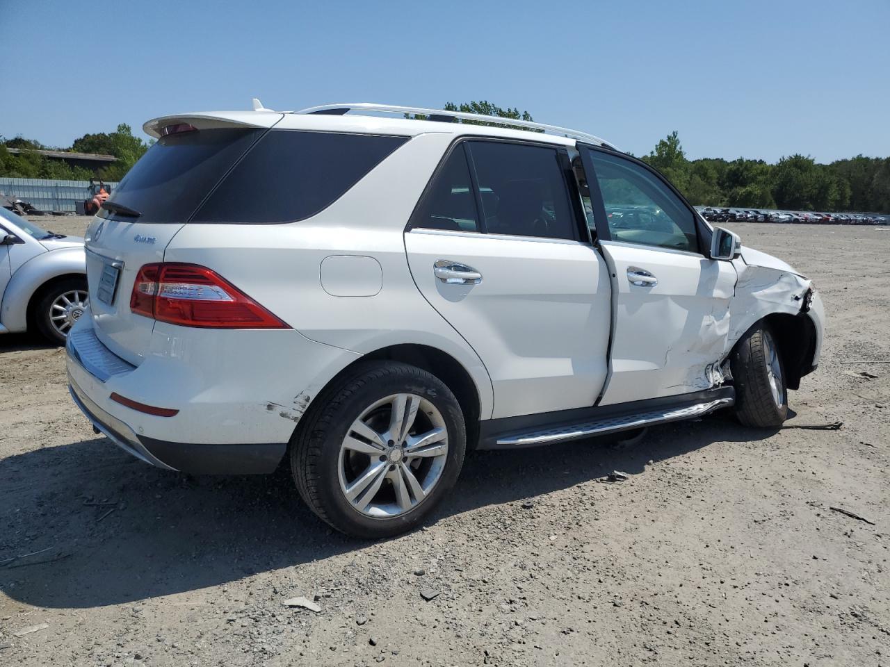 2015 Mercedes-Benz Ml 350 4Matic - Image 3