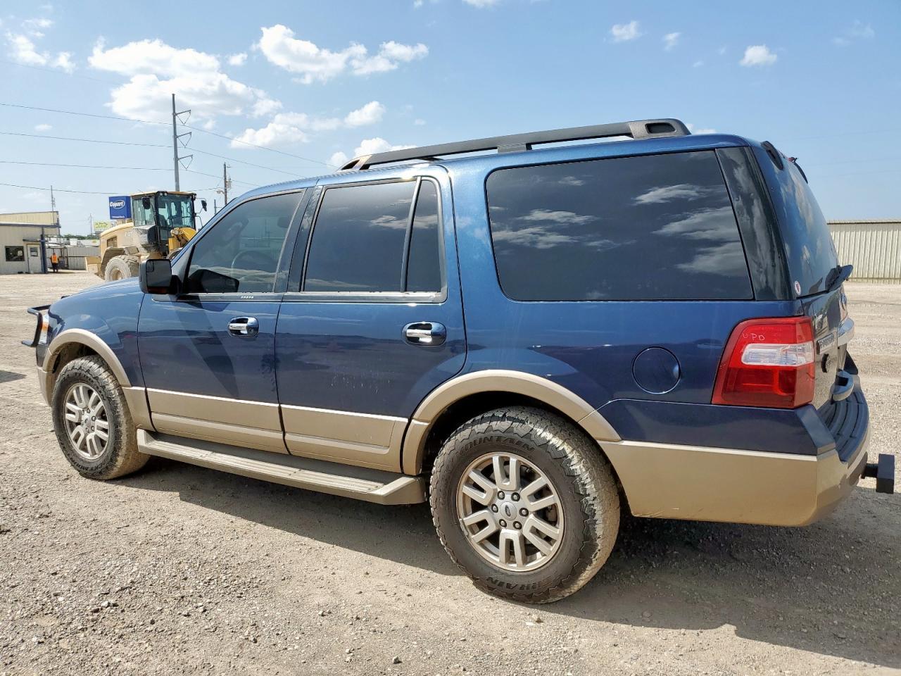 2014 Ford Expedition Xlt - Фото 2