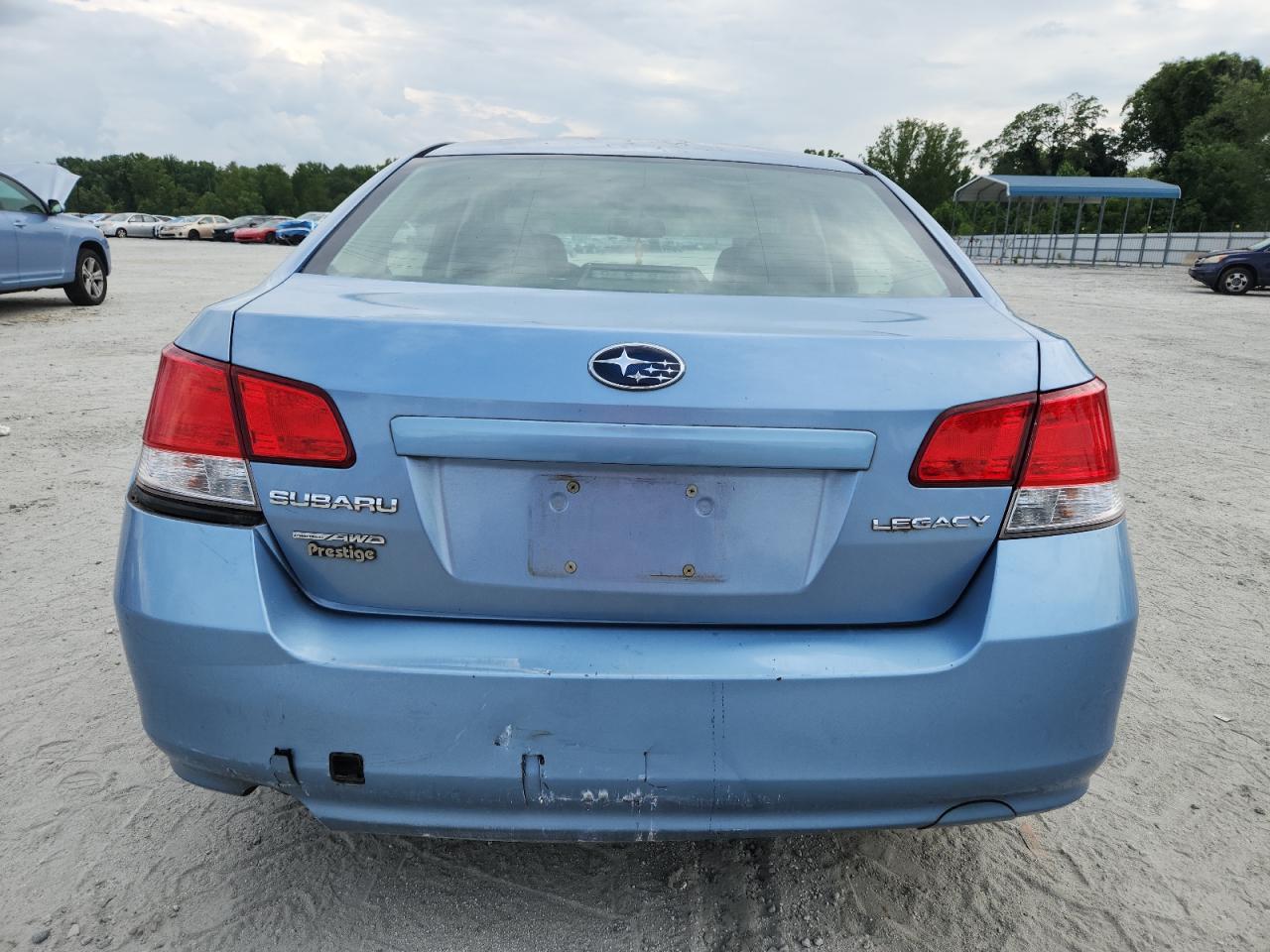 2010 Subaru Legacy 2.5I Limited - Image 6