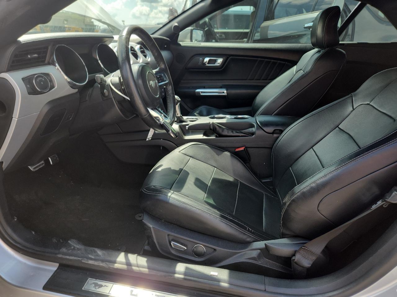 2017 Ford Mustang - Image 7