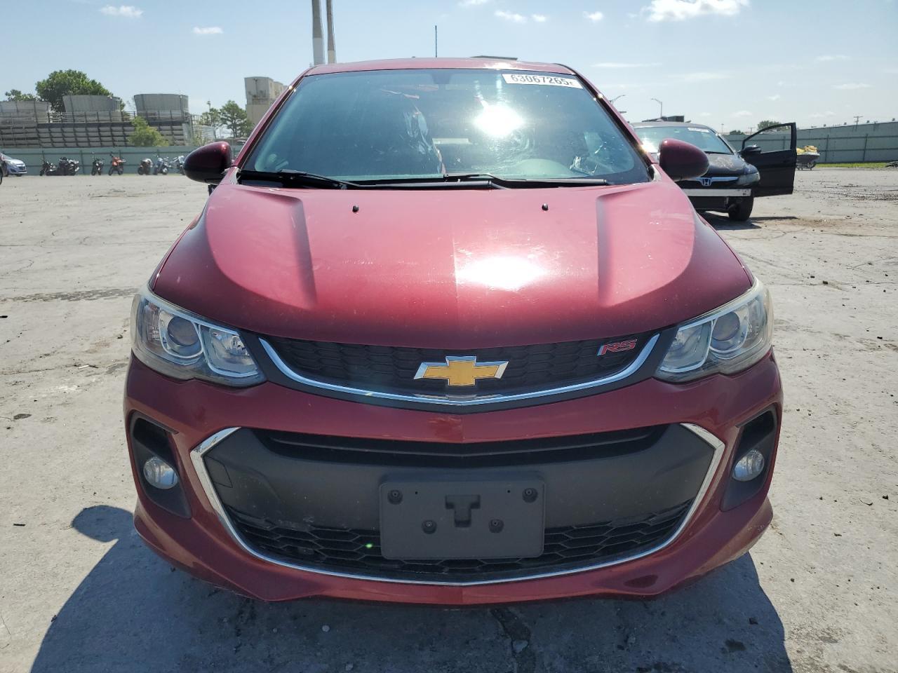 2017 Chevrolet Sonic Lt - Image 5