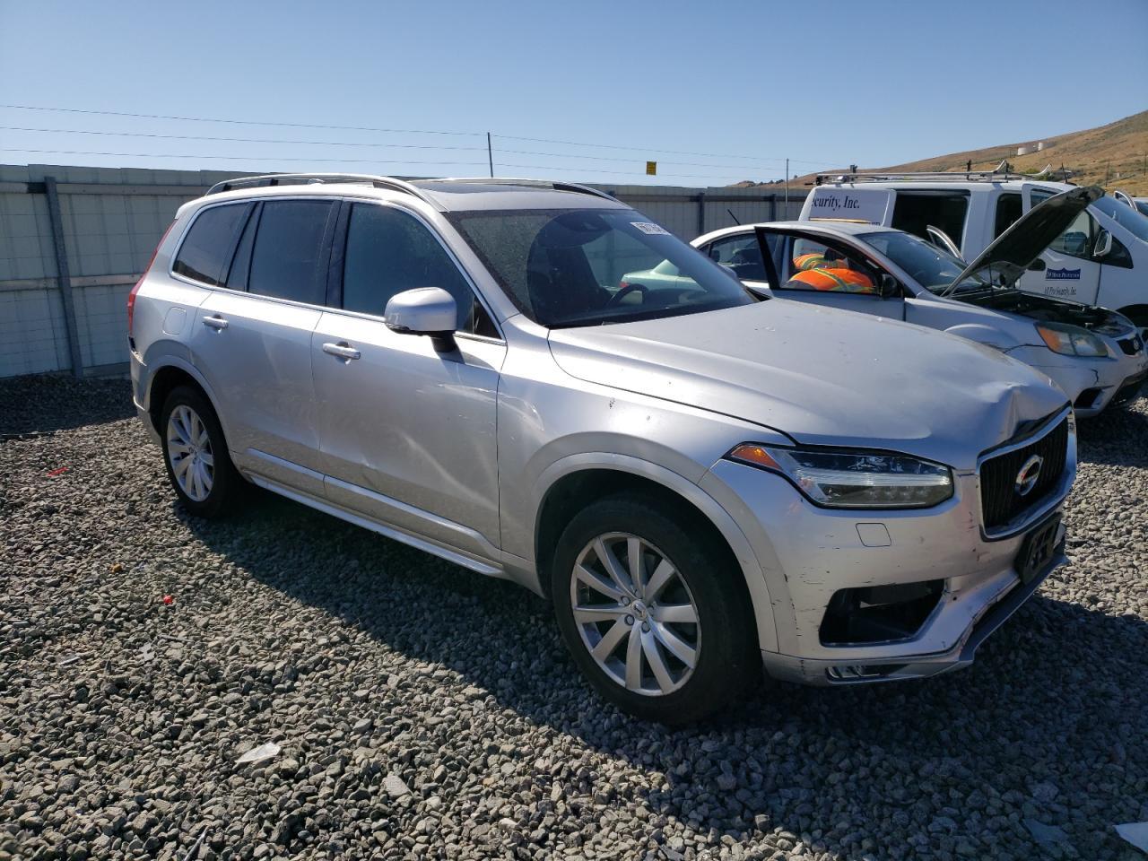 2017 Volvo Xc90 T6 - Image 4