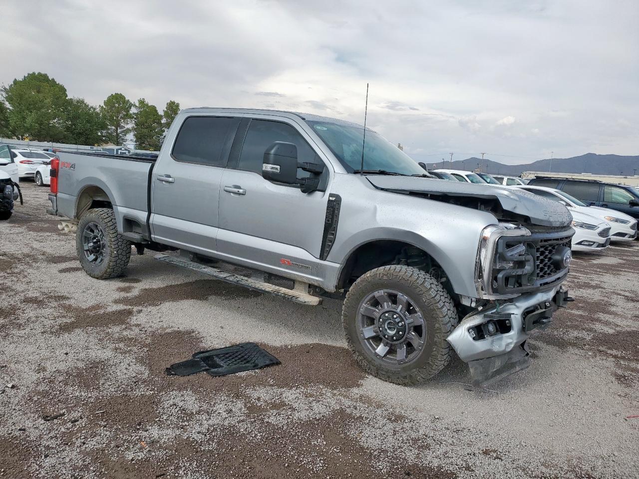 2024 Ford F250 Super Duty - Image 4