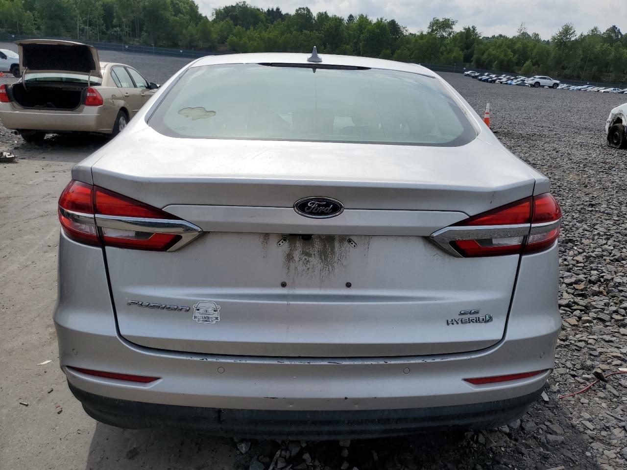 2019 Ford Fusion Se - Фото 6