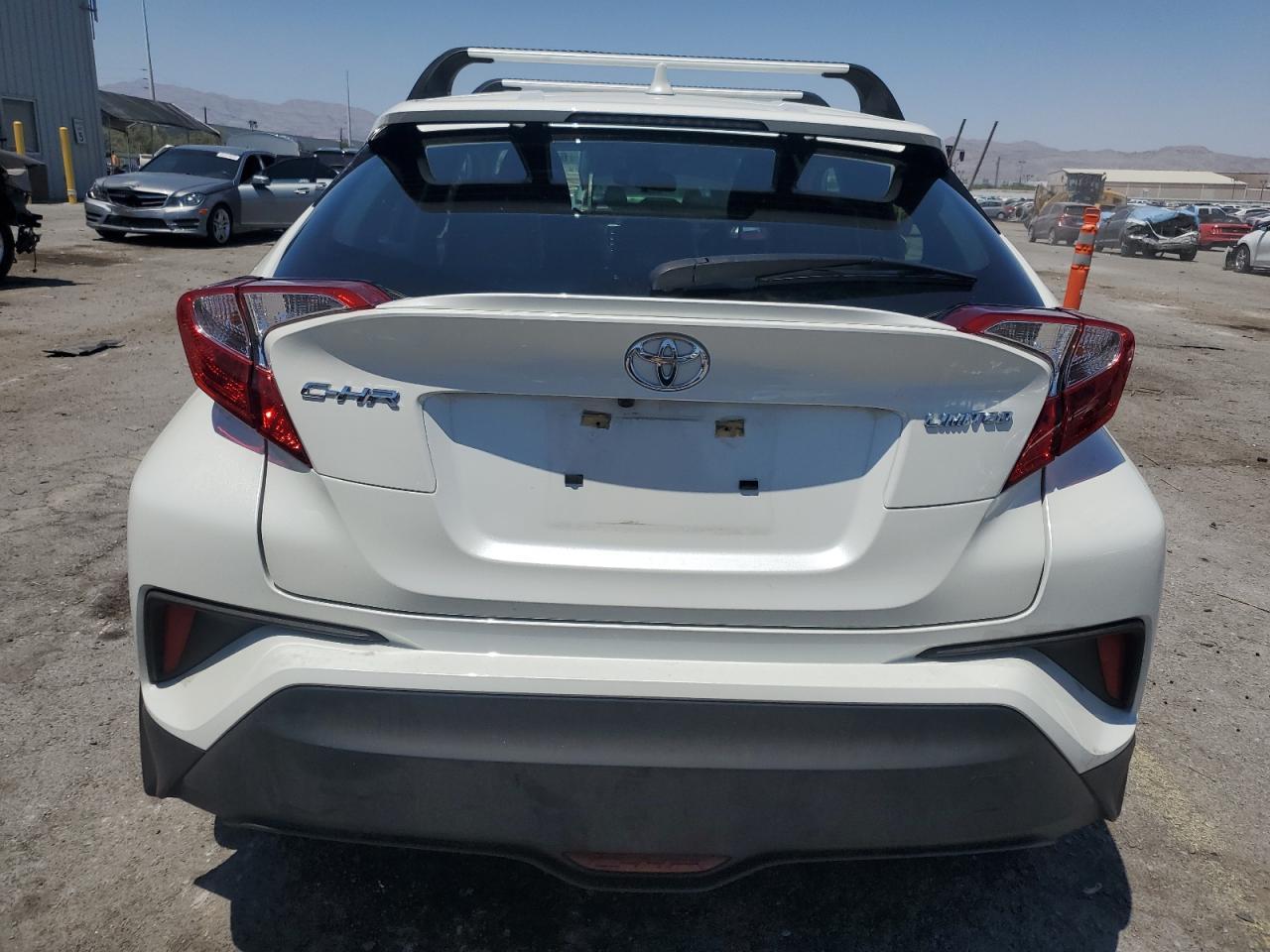 2020 Toyota C-Hr Xle - Фото 6