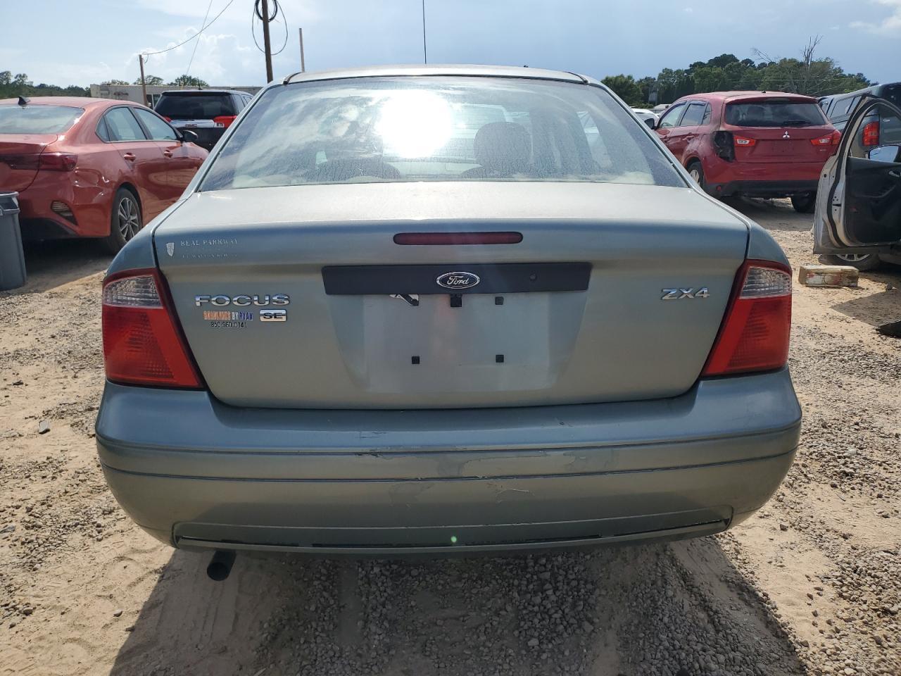 2005 Ford Focus Zx4 - Фото 6
