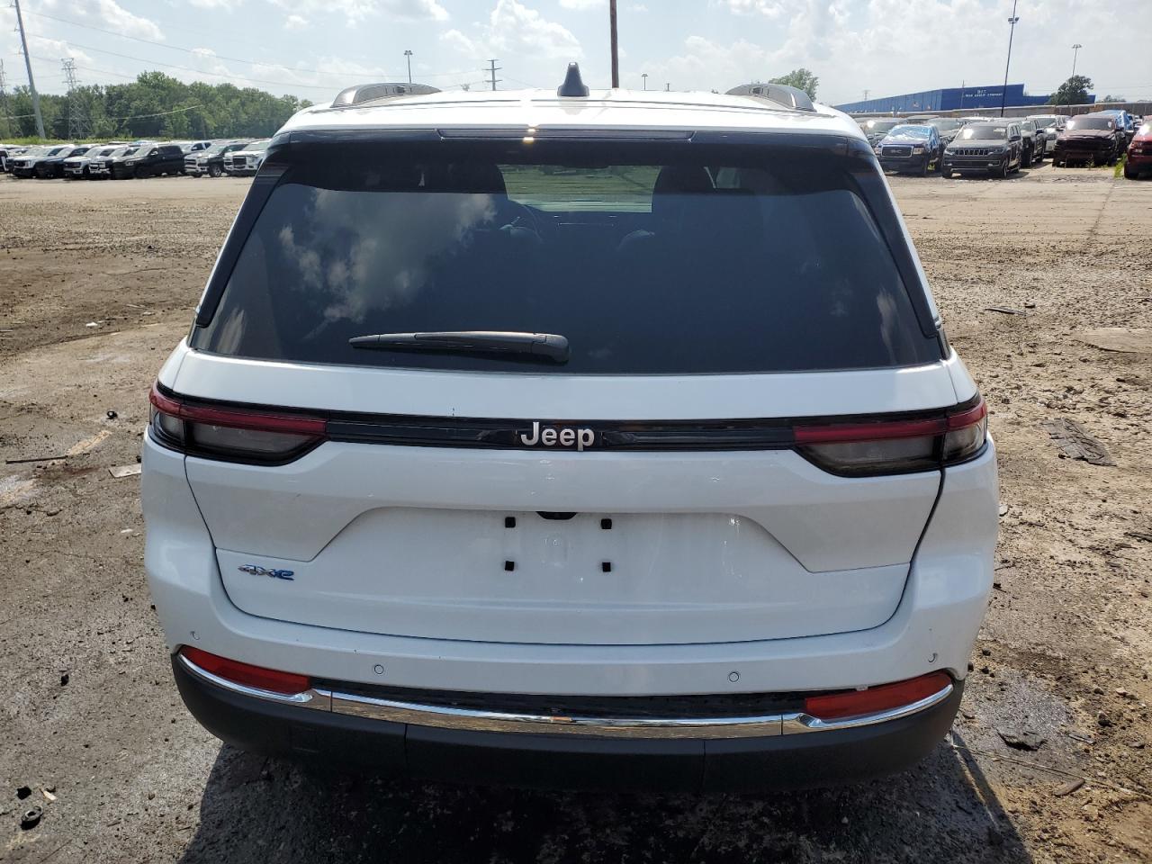 2025 Jeep Grand Cherokee 4Xe - Фото 6