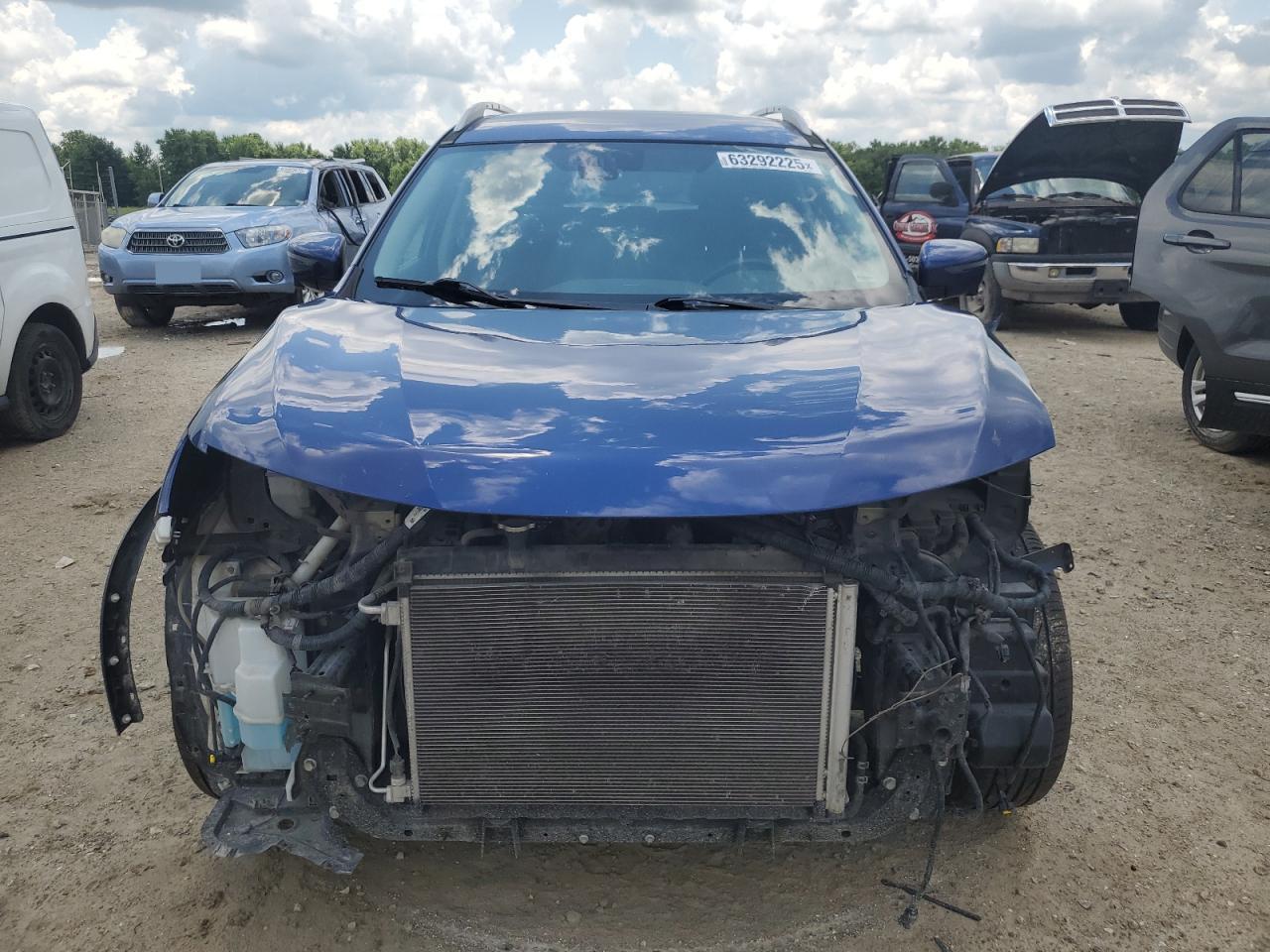 2018 Nissan Rogue S - Image 5