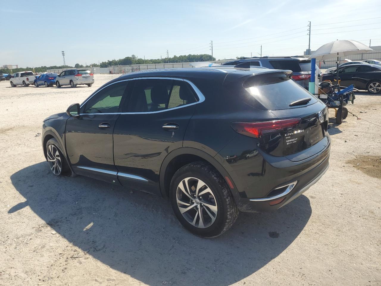 2023 Buick Envision Essence - Image 2