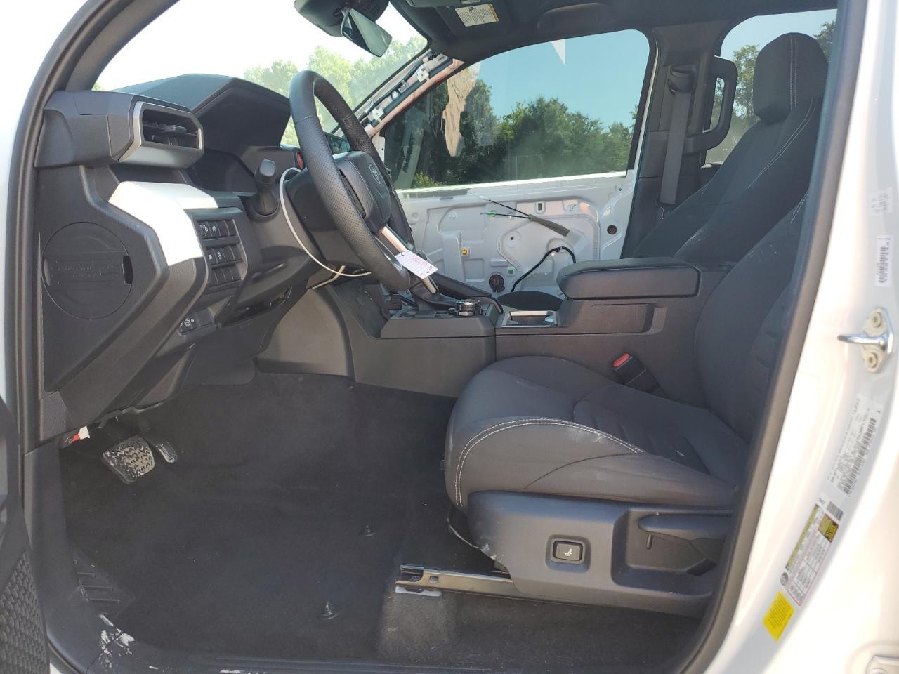 2024 Toyota Tacoma Double Cab - Фото 7