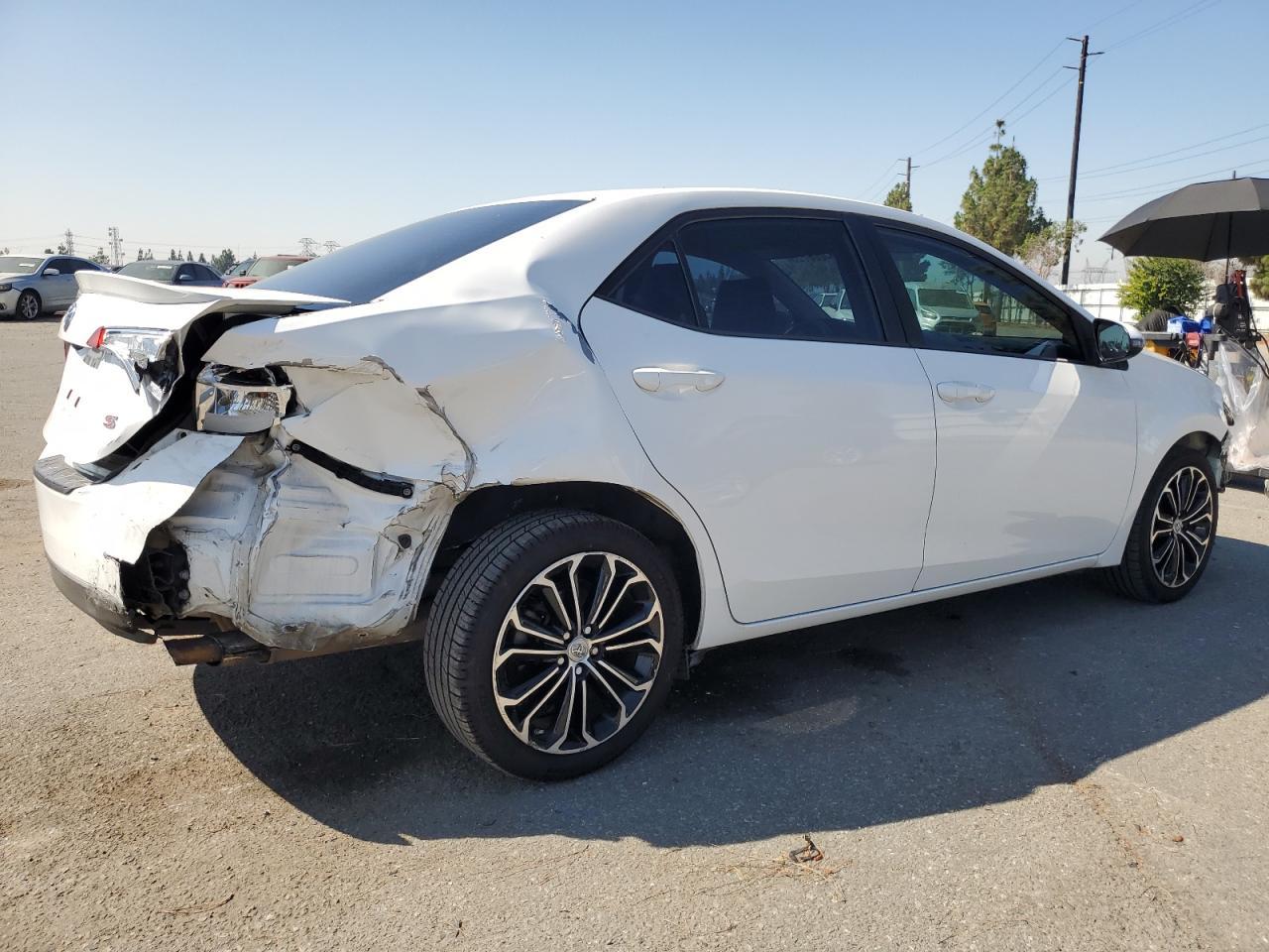 2014 Toyota Corolla L - Фото 3