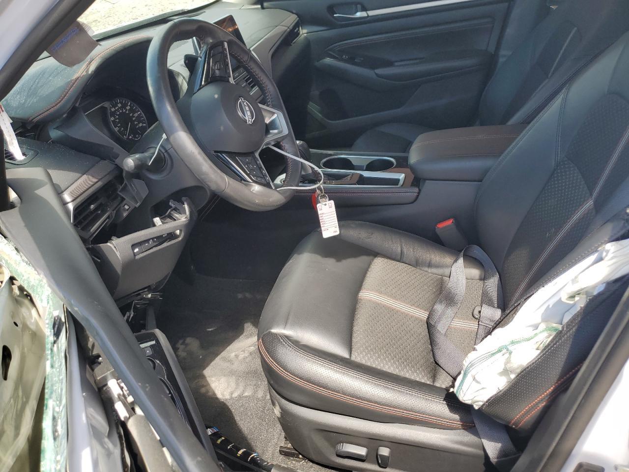 2023 Nissan Altima Sr - Image 7