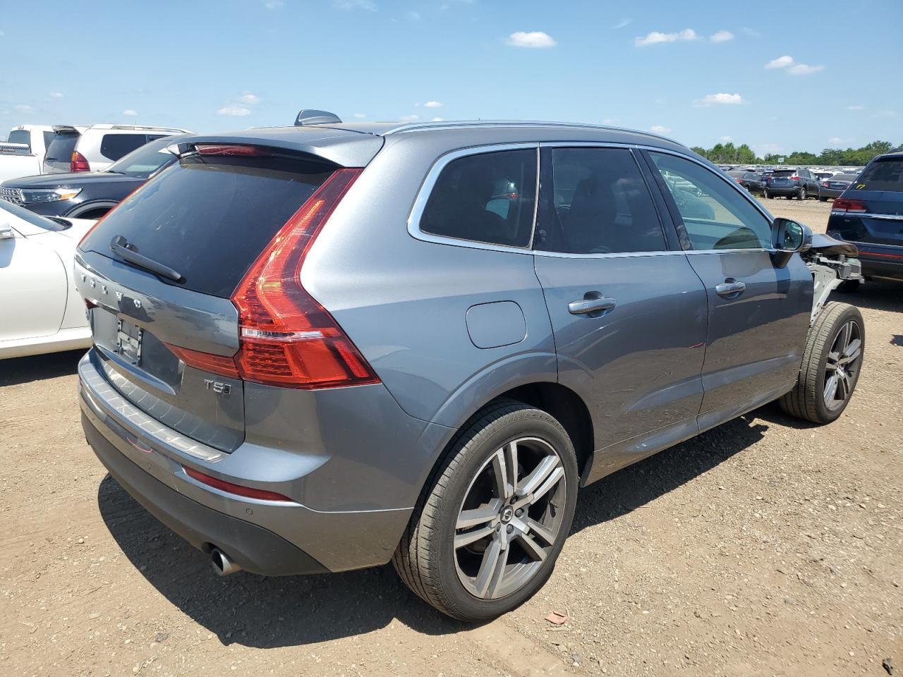 2021 Volvo Xc60 T5 Momentum - Image 3