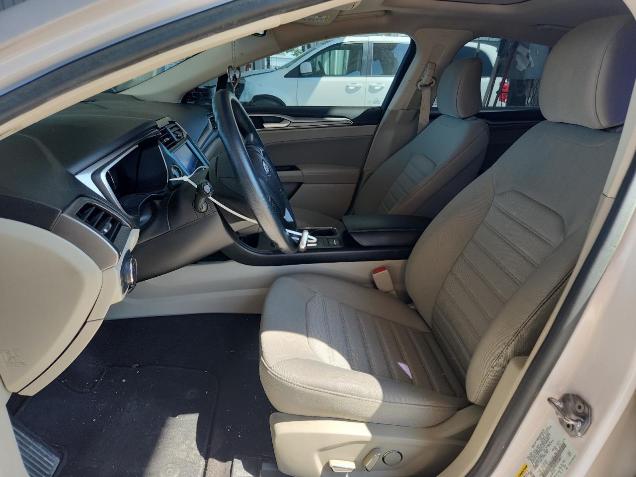 2020 Ford Fusion Se - Фото 7
