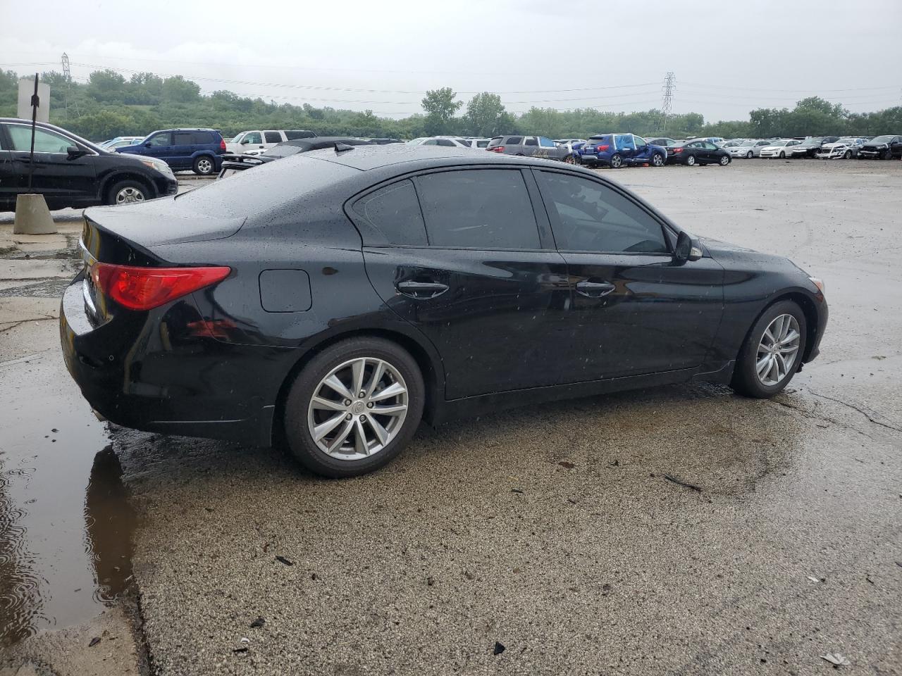 2015 Infiniti Q50 Base - Фото 3