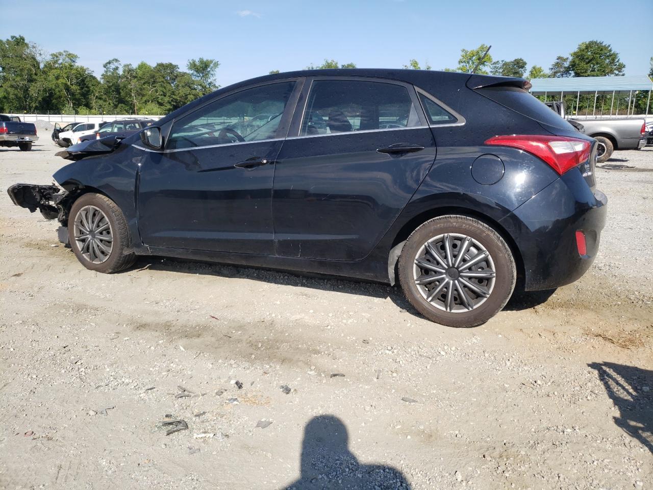 2017 Hyundai Elantra Gt - Фото 2