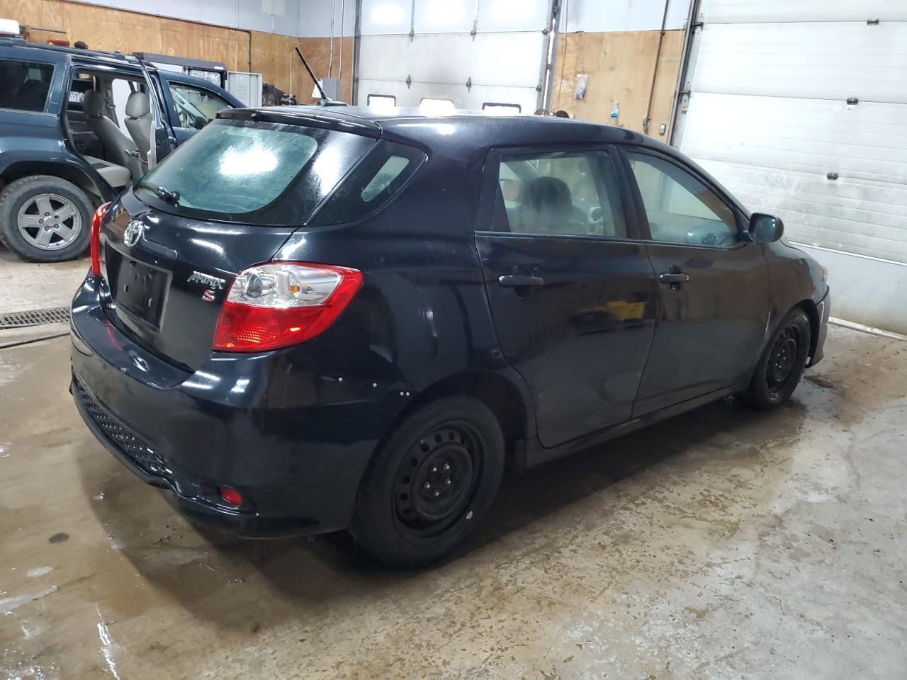 2011 Toyota Corolla Matrix - Фото 3