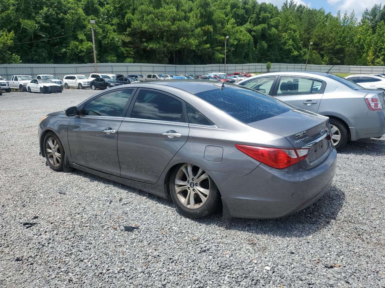 2013 Hyundai Sonata Se - Image 2