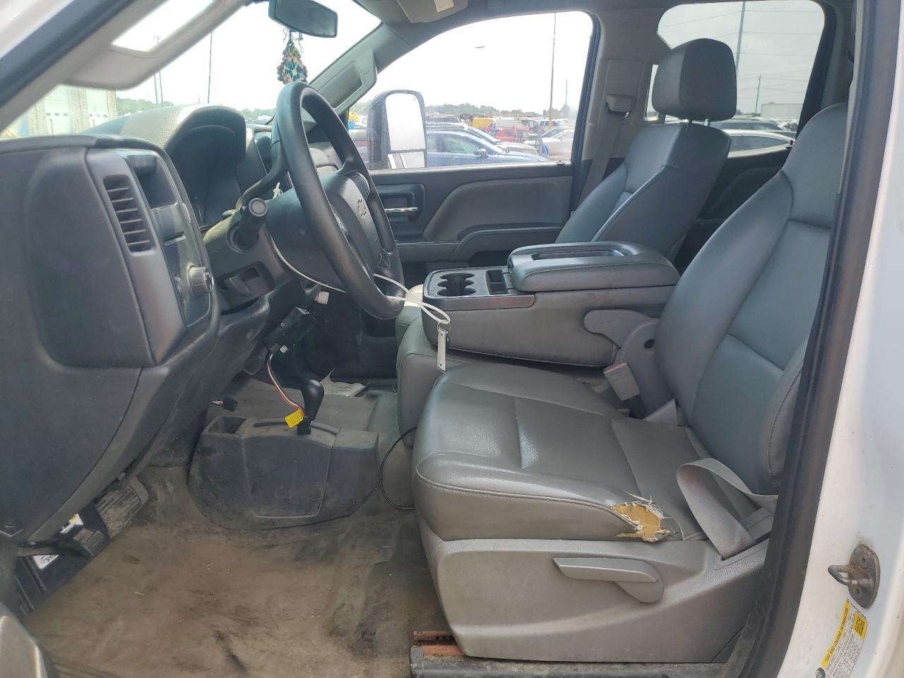 2015 Chevrolet Silverado K2500 Heavy Duty - Фото 7